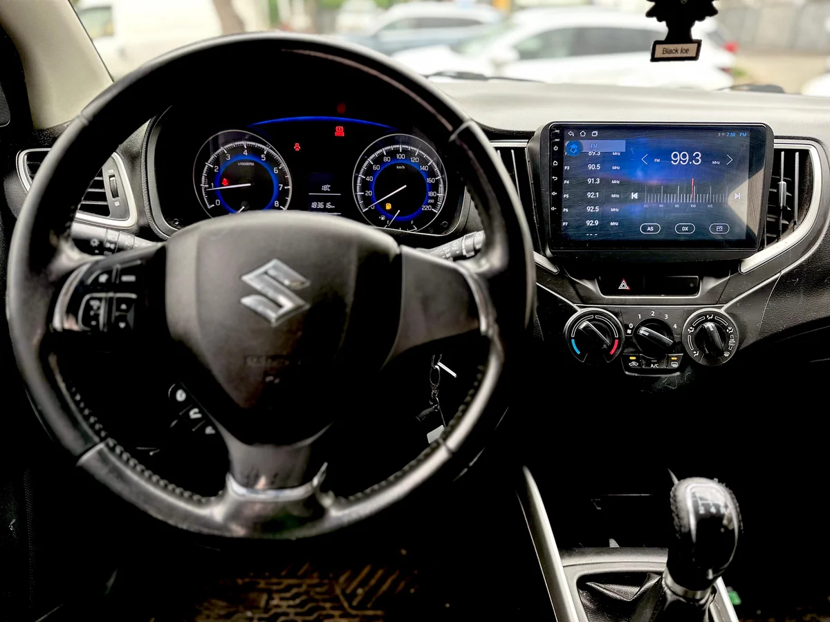 Suzuki Baleno Gls1.4 Hb — foto 11 de 21