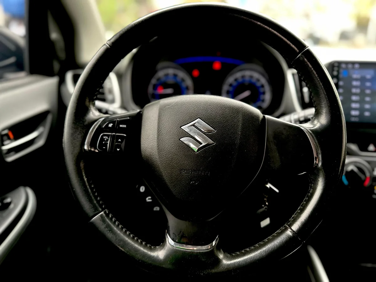 Suzuki Baleno Gls1.4 Hb — foto 13 de 21