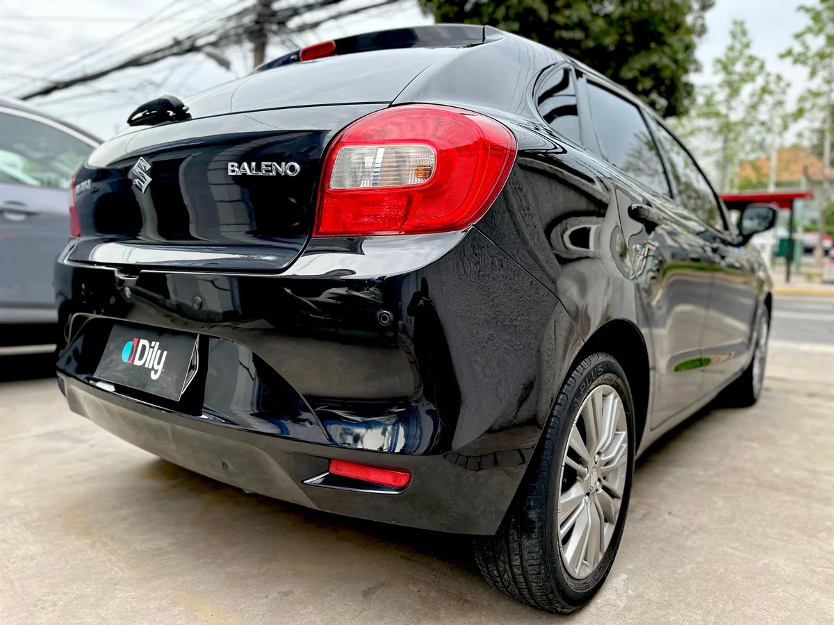 Suzuki Baleno Gls1.4 Hb — foto 18 de 21