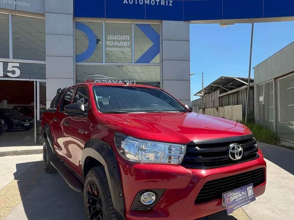Toyota Hilux Dx2.4 Diesel 4X4 Mt2021 — foto 3 de 11
