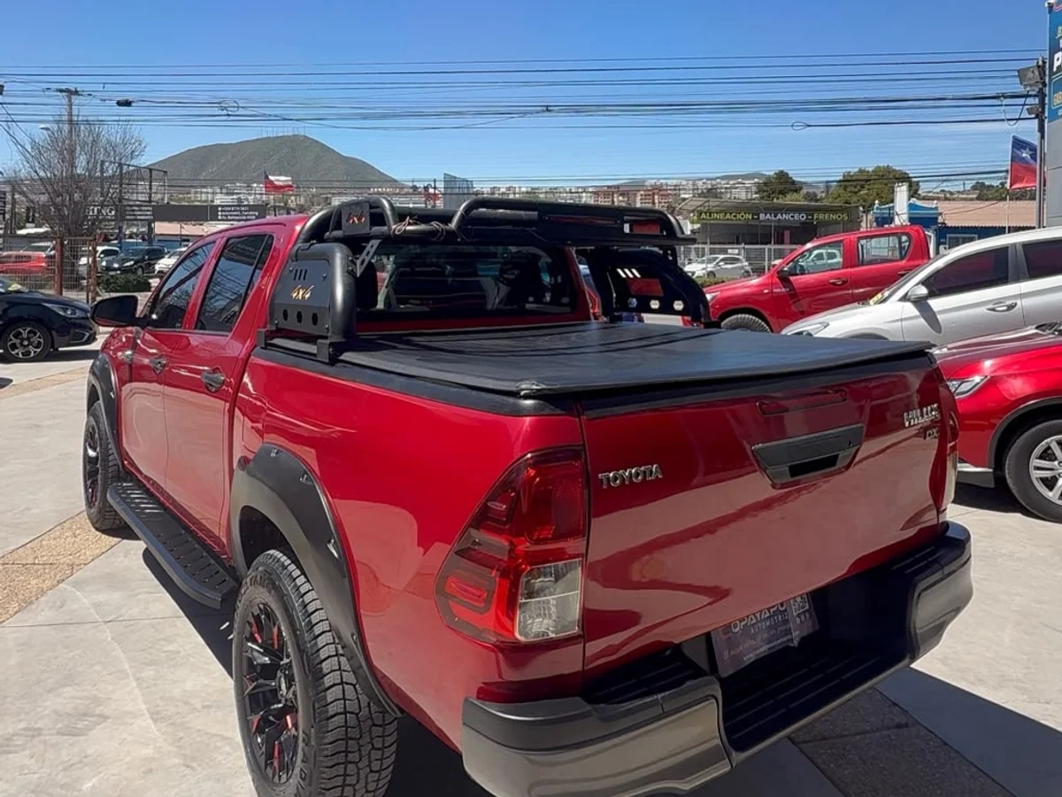 Toyota Hilux Dx2.4 Diesel 4X4 Mt2021 — foto 6 de 11