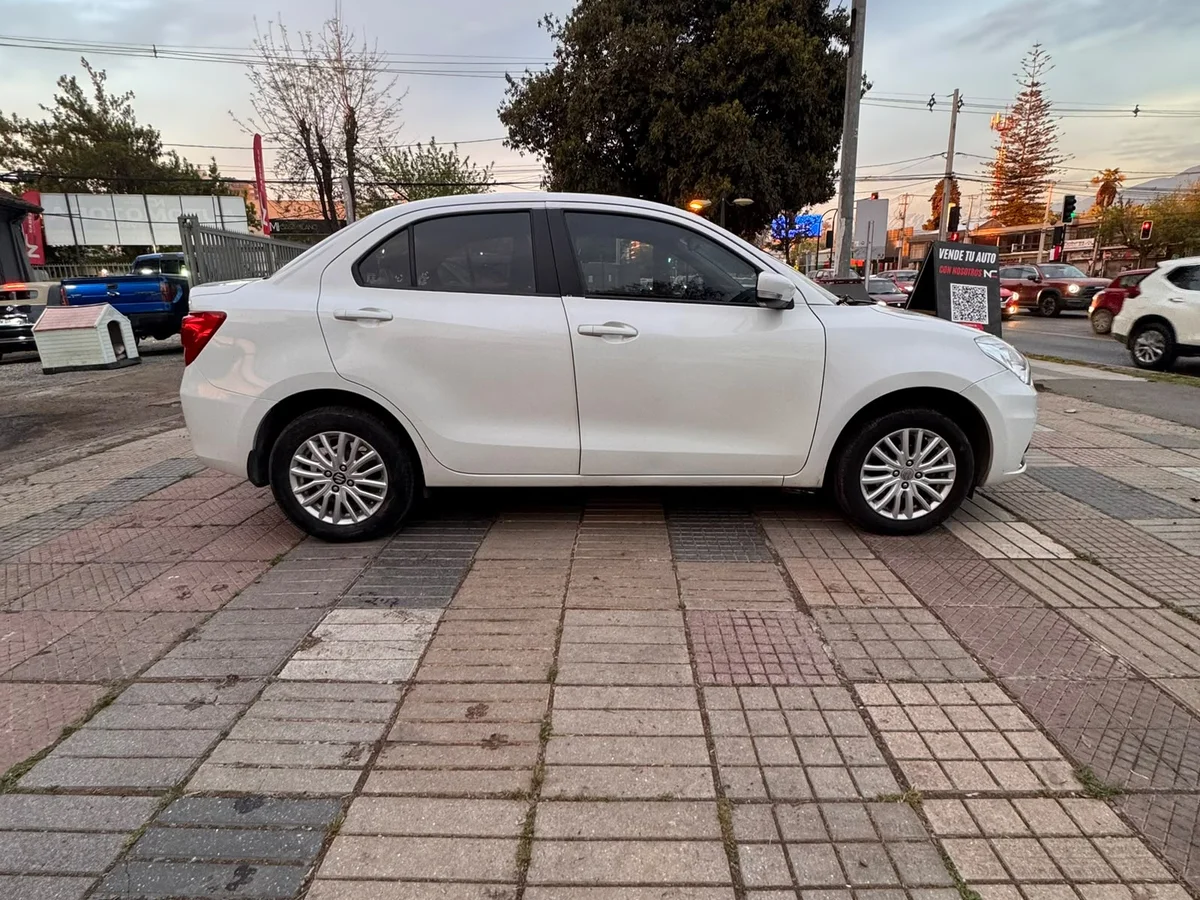 SUZUKI DZIRE 1.2 GL SPORT MT 2022 - Miniatura 7
