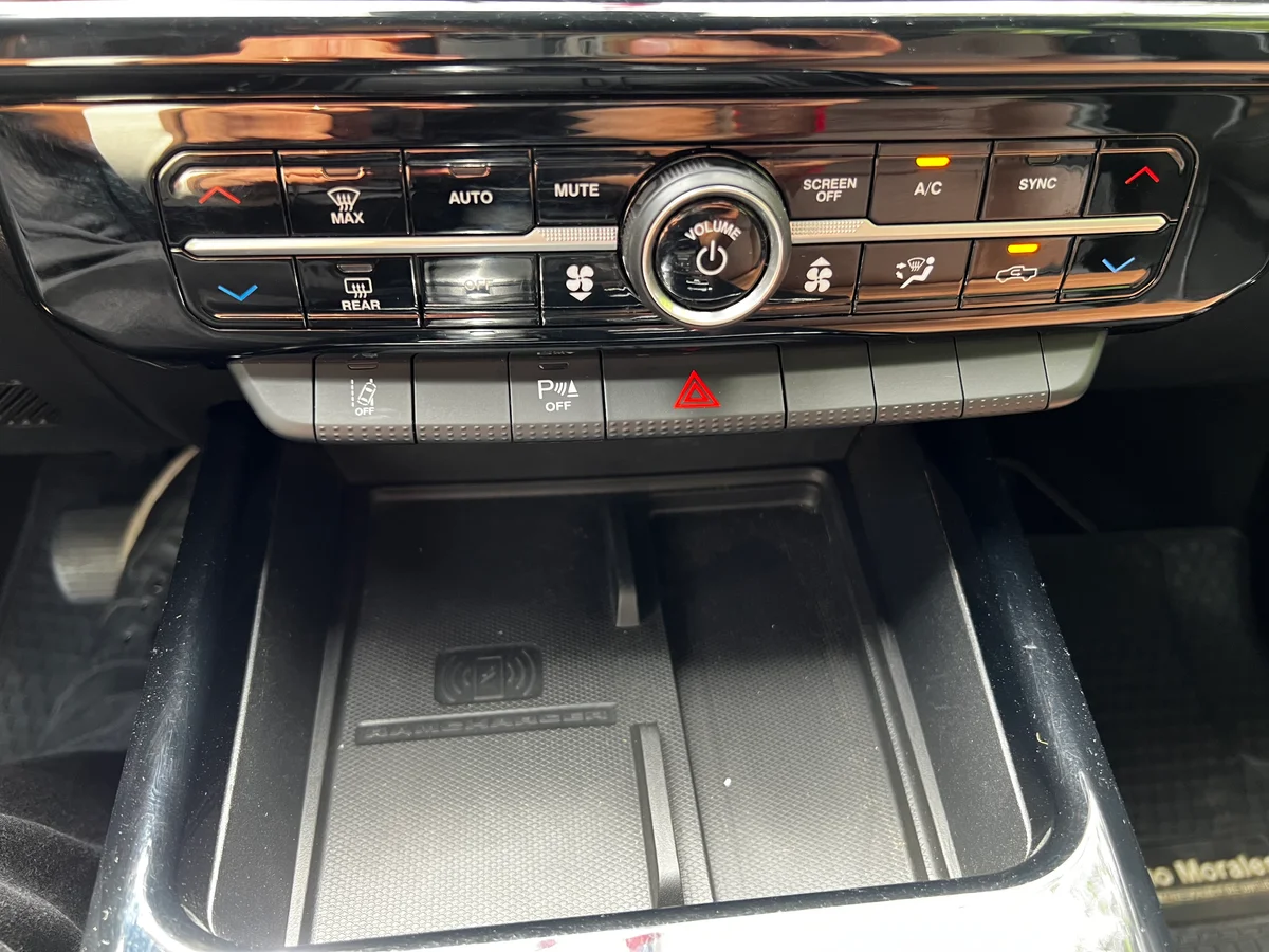 RAM Rampage LARAMIE 2.0 DIESEL 4X4 DOBLE CABINA 2026 - Miniatura 22
