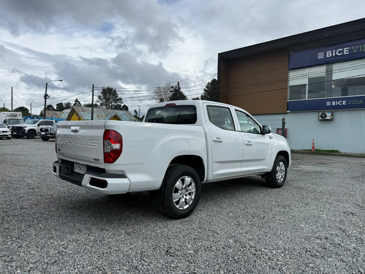 Maxus T60 — foto 6 de 10