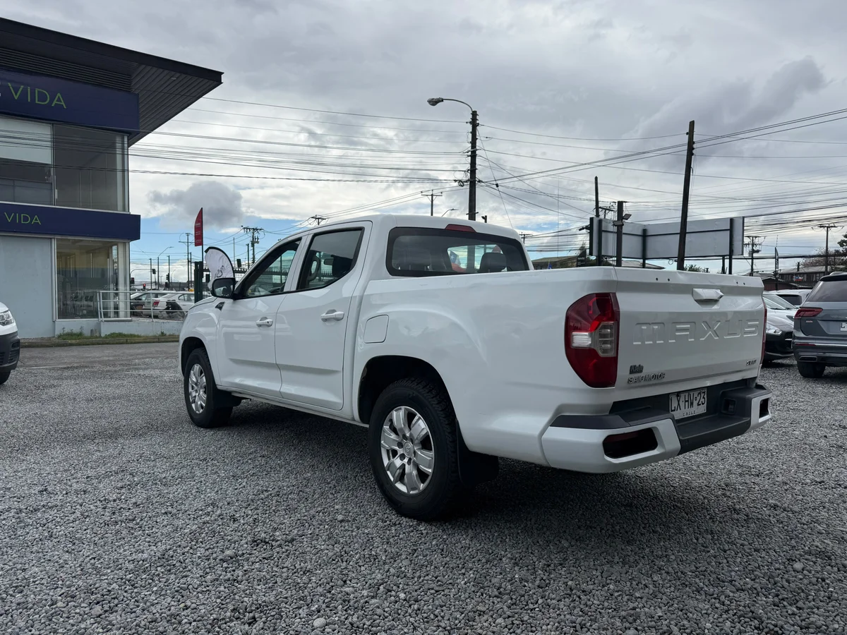 Maxus T60 — foto 7 de 10