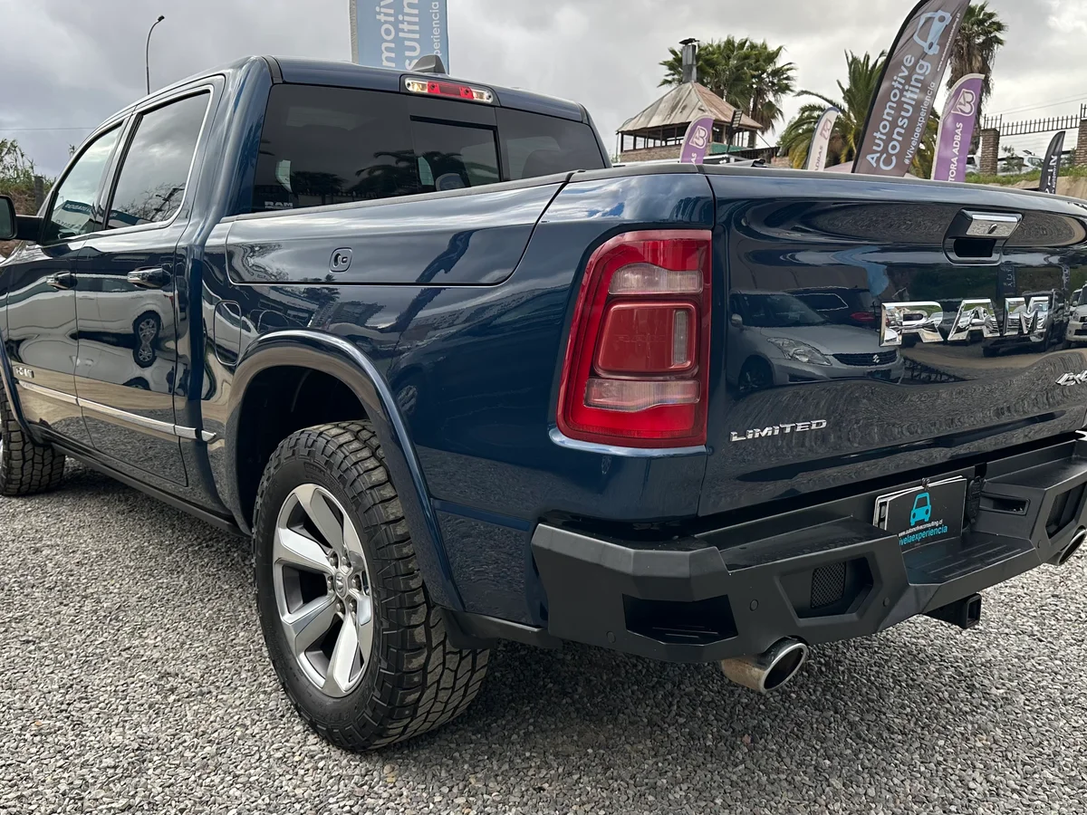 RAM 1500 NEW LIMITED 4X4 HEMI 5.7 UNICO DUEÑO 2021 - Miniatura 7