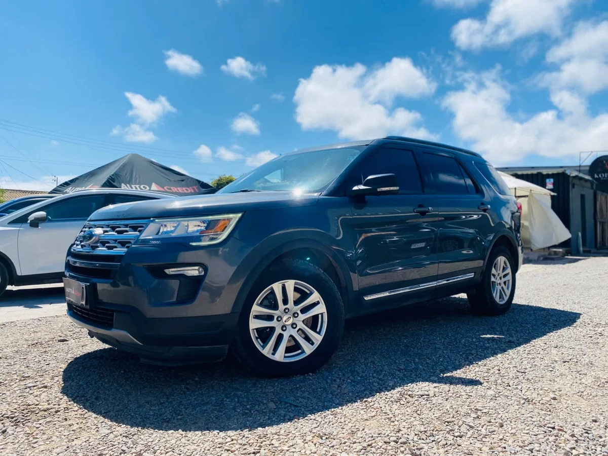 Ford Explorer Xlt3.5 3R