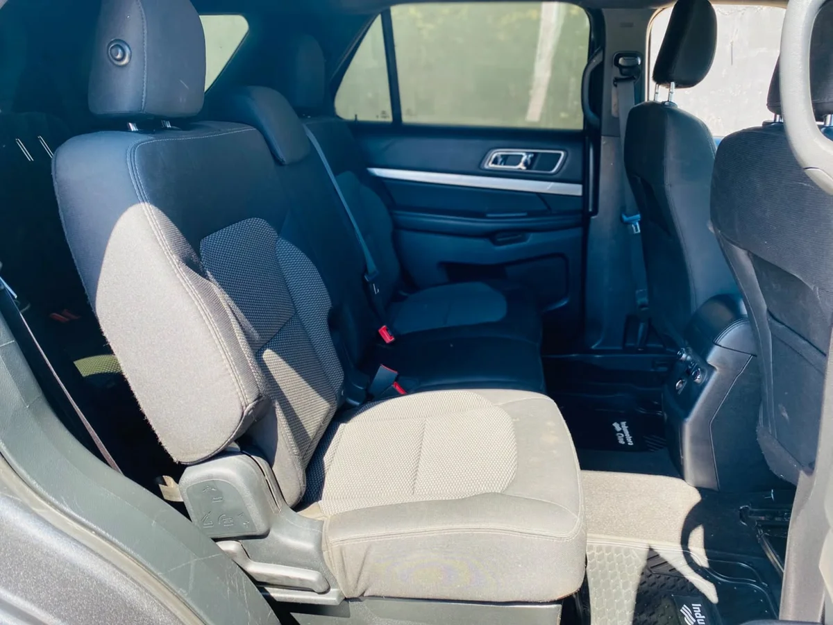 Ford Explorer Xlt3.5 3R — foto 8 de 23