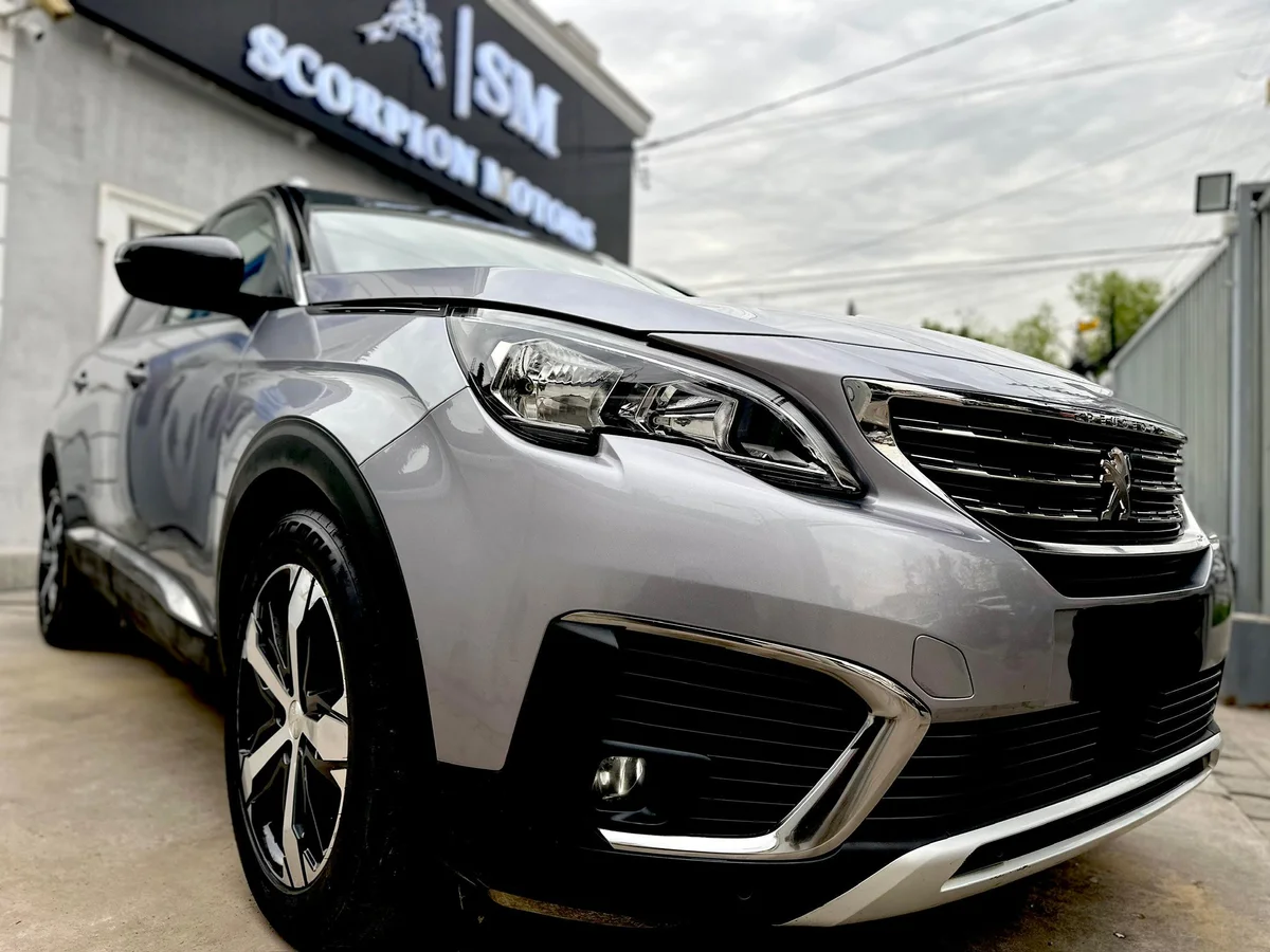 Peugeot 5008 Allure — foto 3 de 24