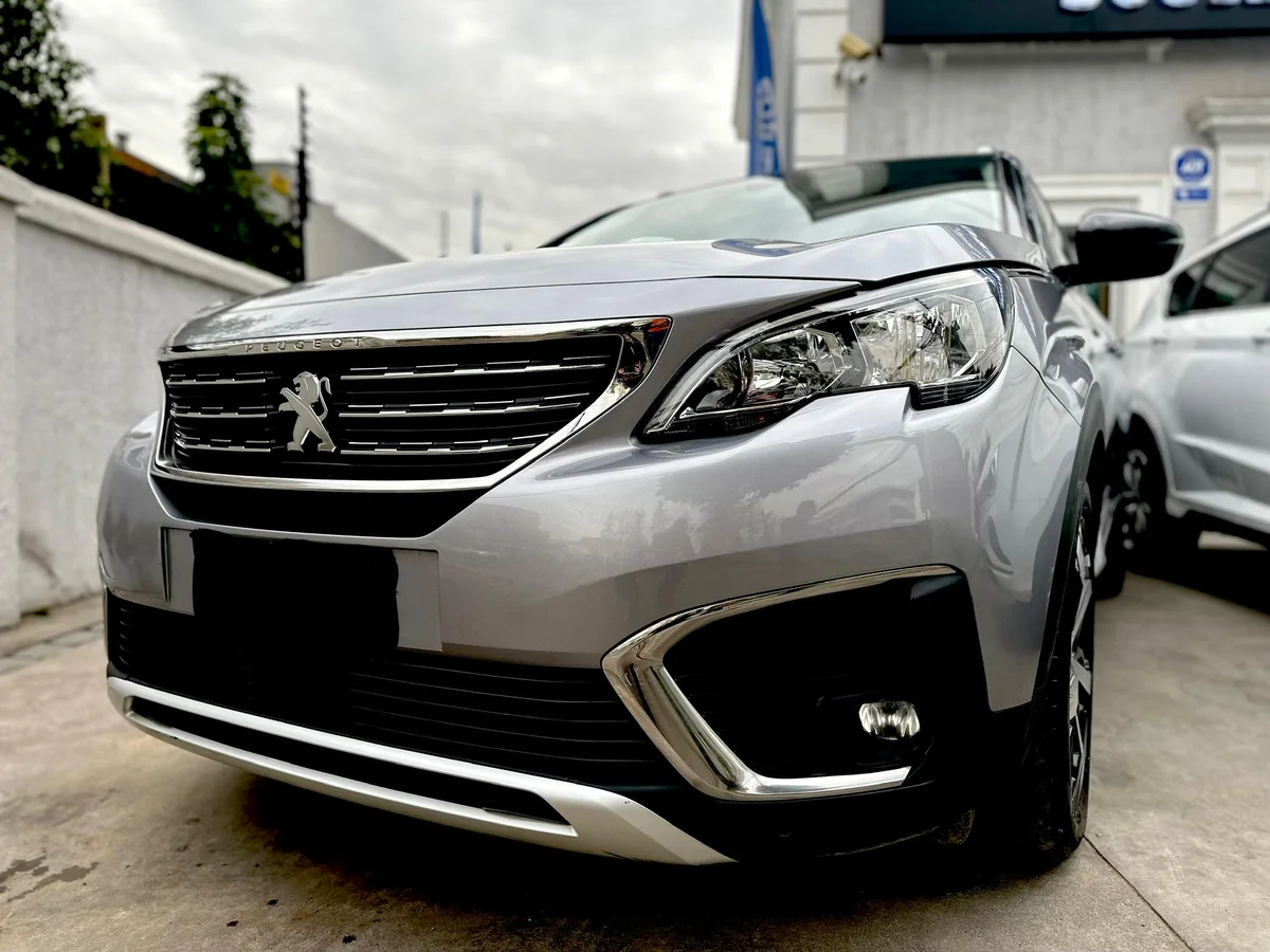 Peugeot 5008 Allure — foto 9 de 24