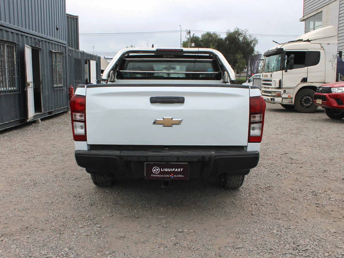 CHEVROLET D-Max 4x2 miniatura 4