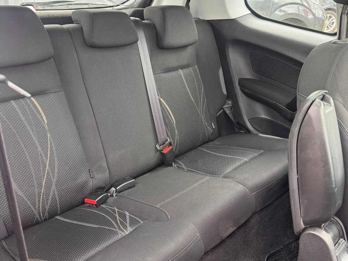 PEUGEOT 208 ALLURE VTI FULL 1.6 2013 - Miniatura 13