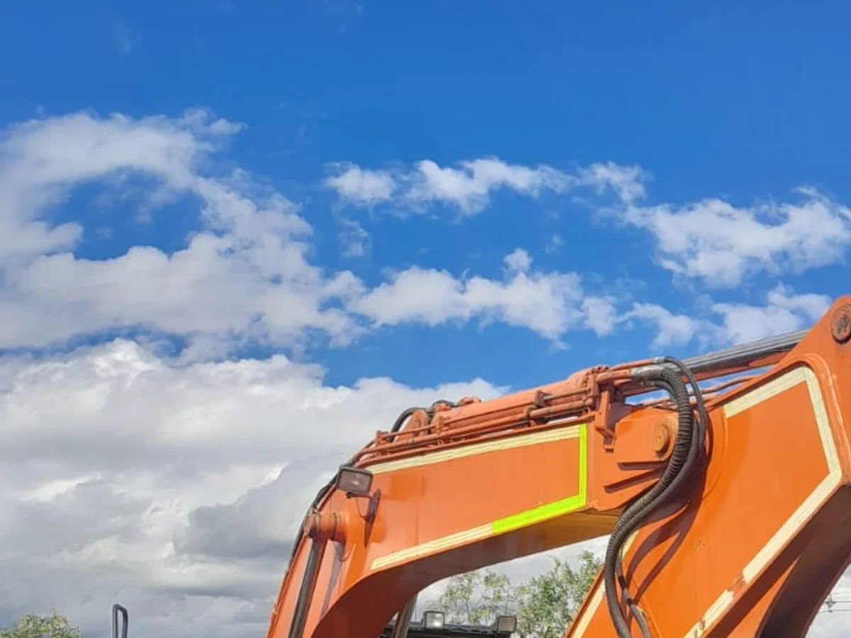 Hitachi ZX 210LC LC 2016
