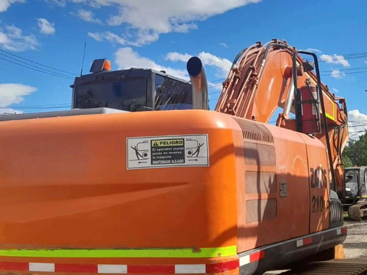 Hitachi ZX 210LC LC 2016
