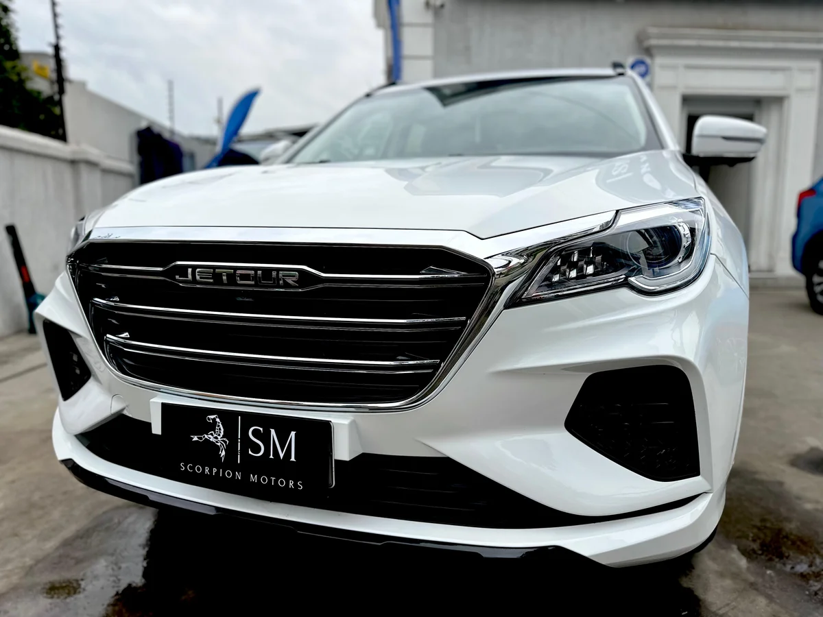 Jetour X70 1.5T Lux — foto 7 de 22
