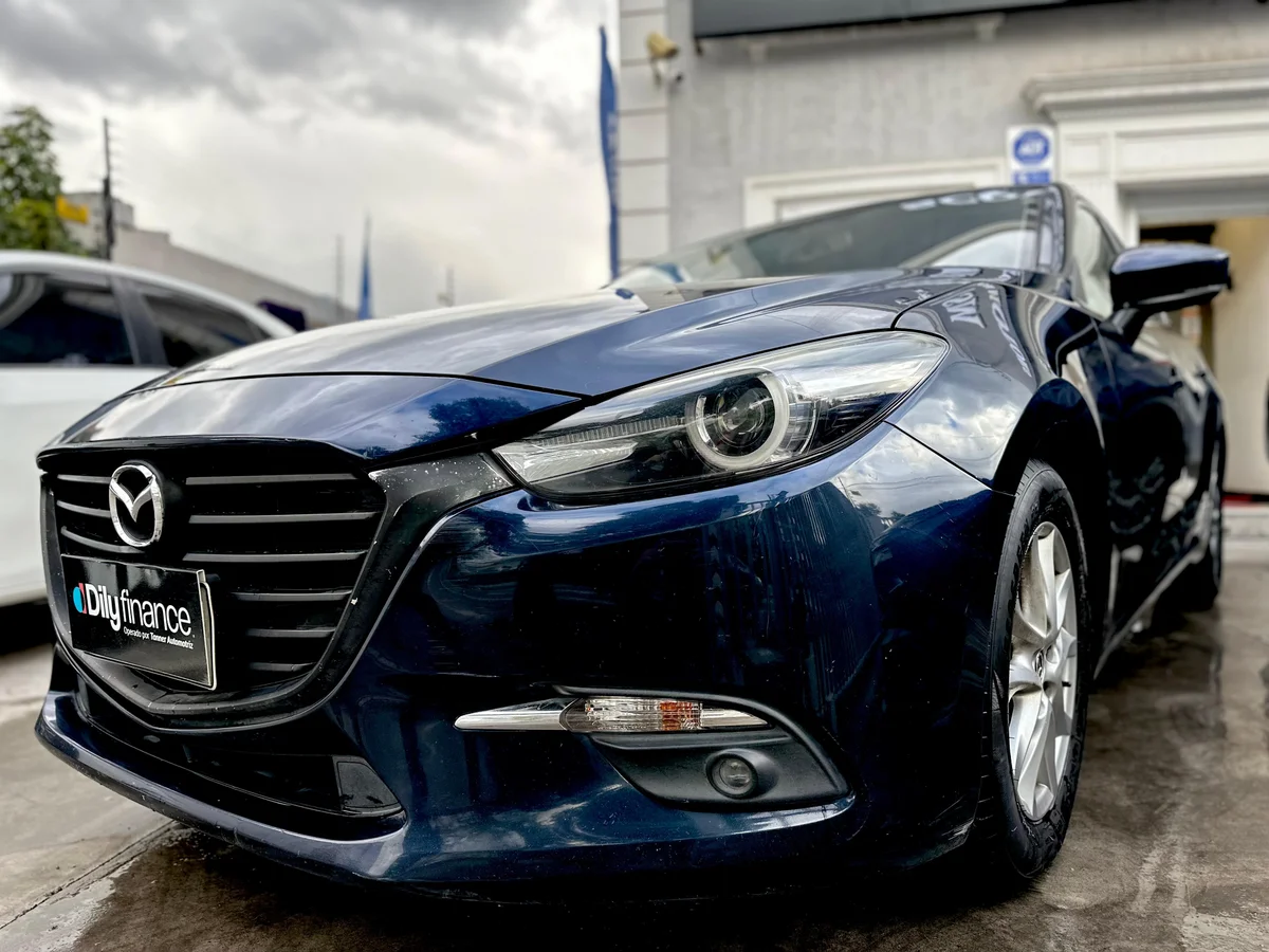 Mazda 3 — foto 3 de 17