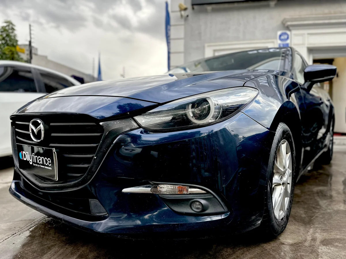 Mazda 3 — foto 16 de 17