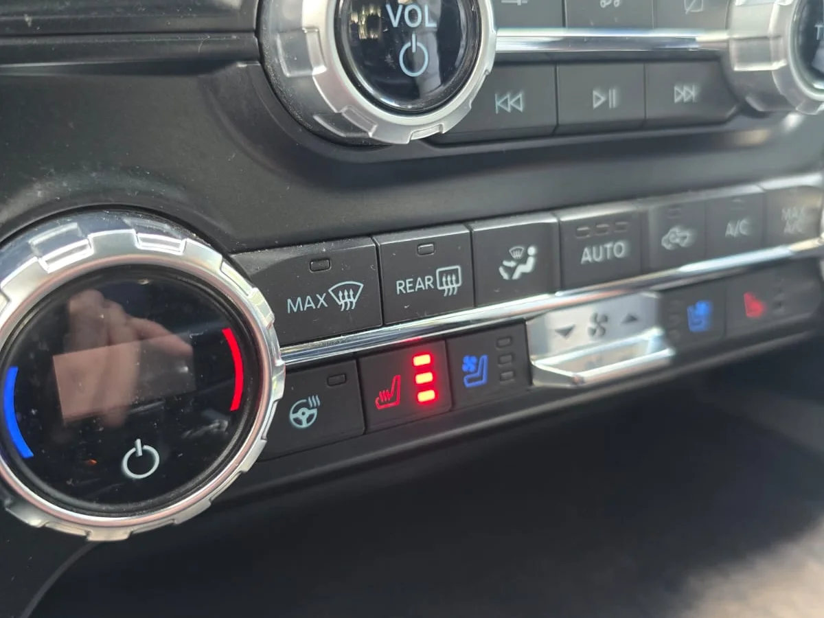 FORD F150 LARIAT LUXURY 3.0 DIESEL POWER STROKE AT 4X4 2022 - Miniatura 16