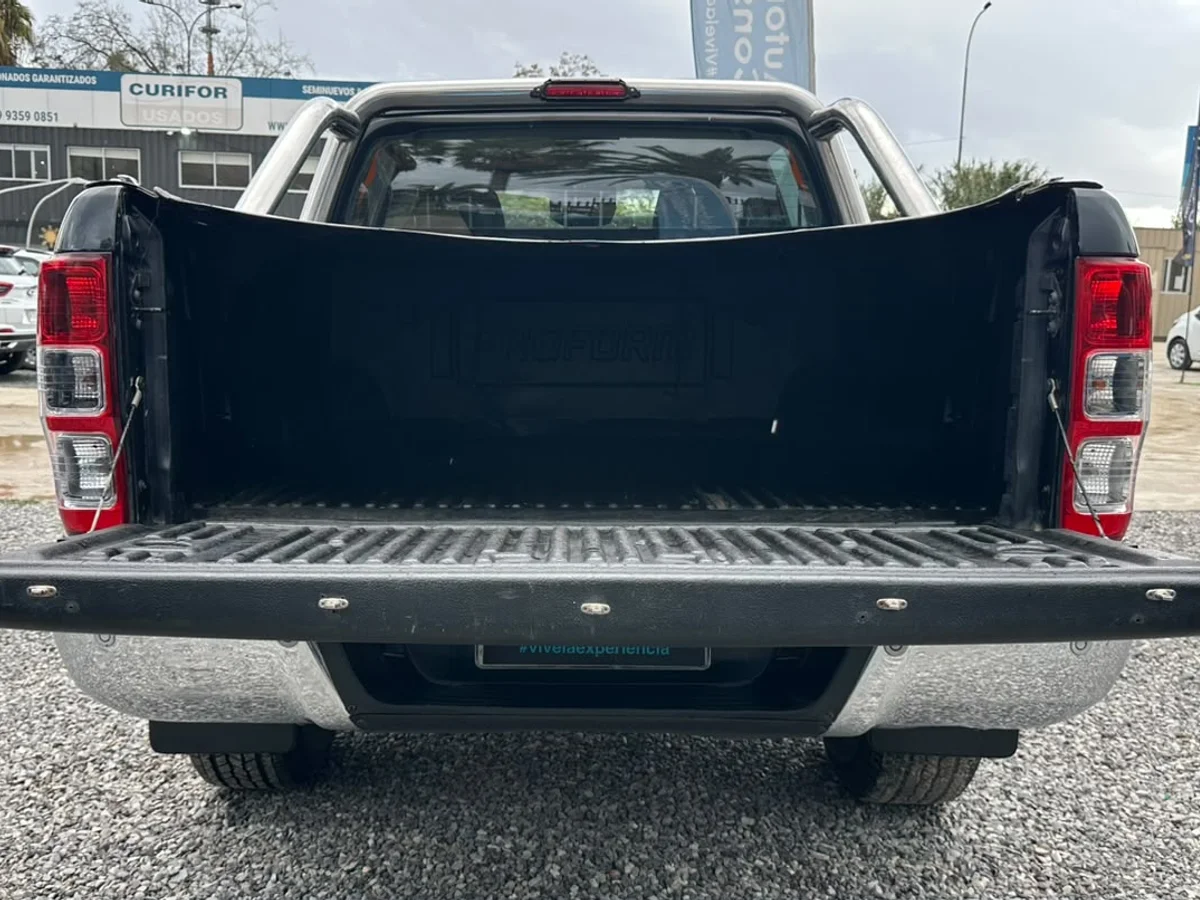 FORD RANGER XLT 3.2 4X2 2013 - Miniatura 3