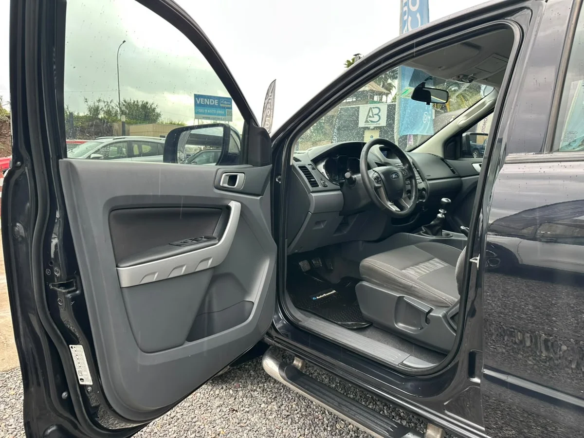FORD RANGER XLT 3.2 4X2 2013 - Miniatura 5