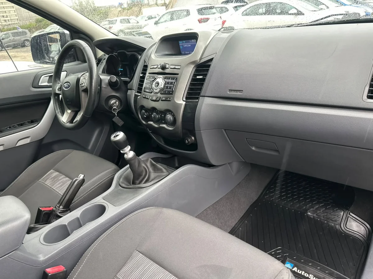 FORD RANGER XLT 3.2 4X2 2013 - Miniatura 9