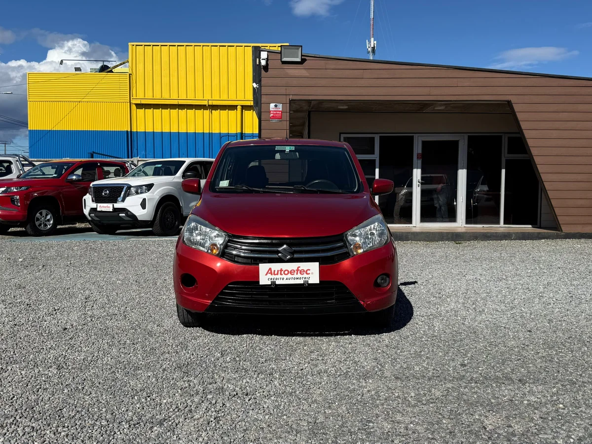 Suzuki Celerio — foto 2 de 12
