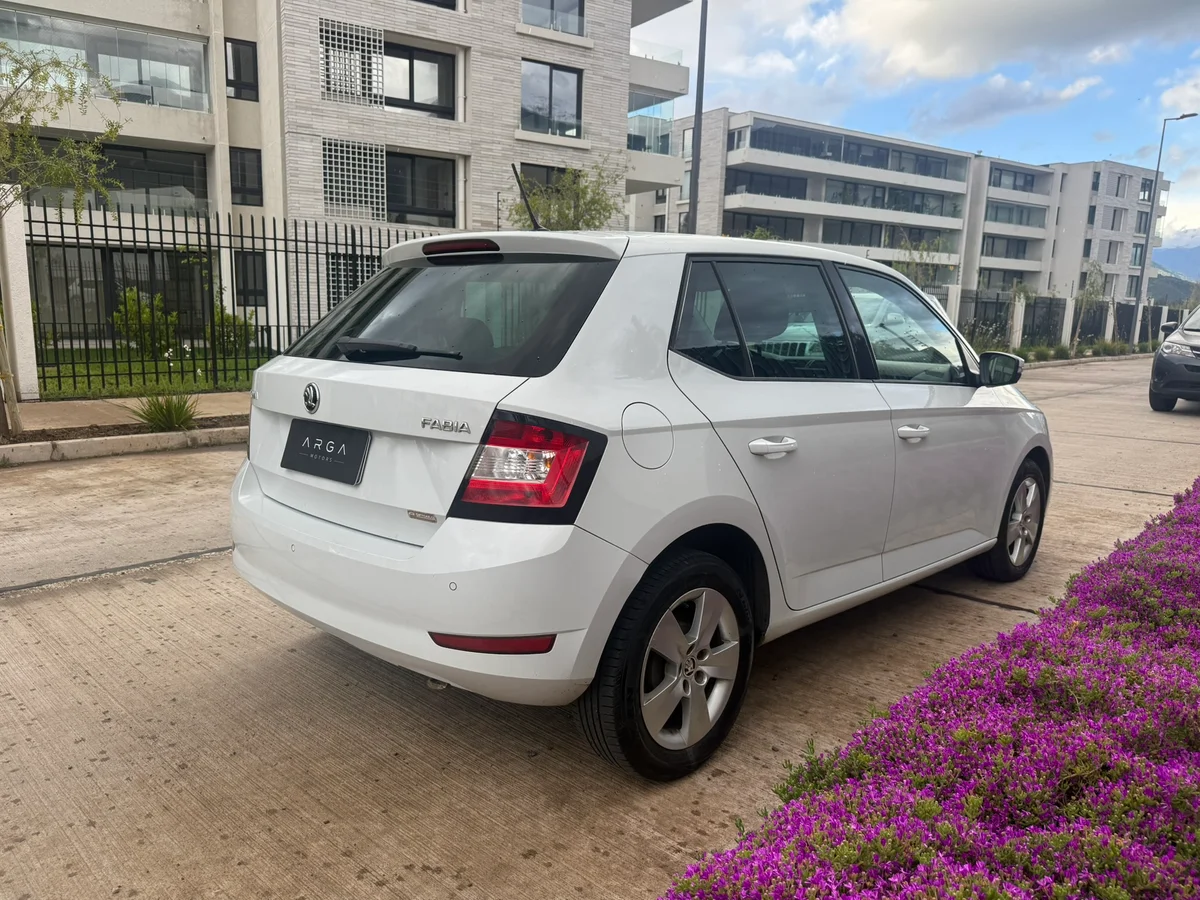SKODA Fabia MSI 1.0 2020 - Miniatura 6