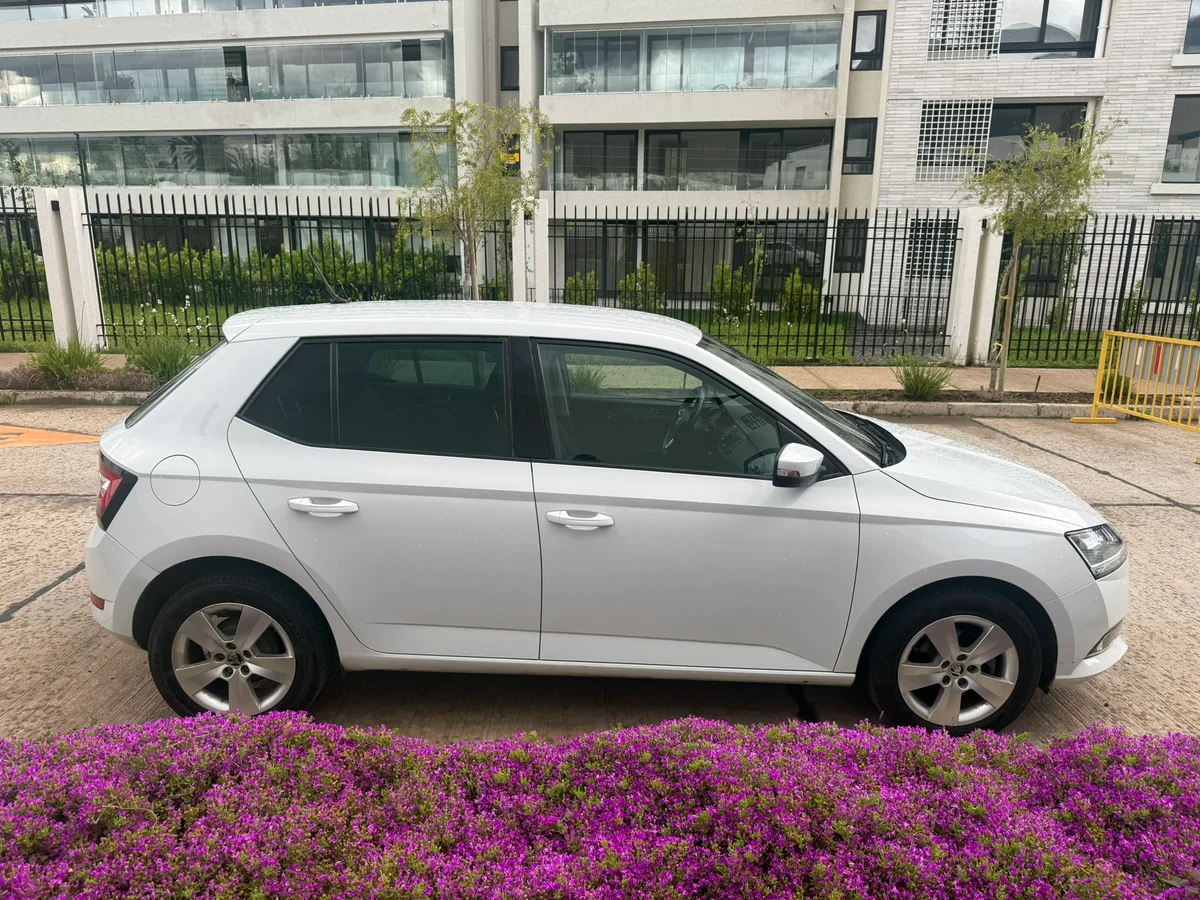 SKODA Fabia MSI 1.0 2020 - Miniatura 7