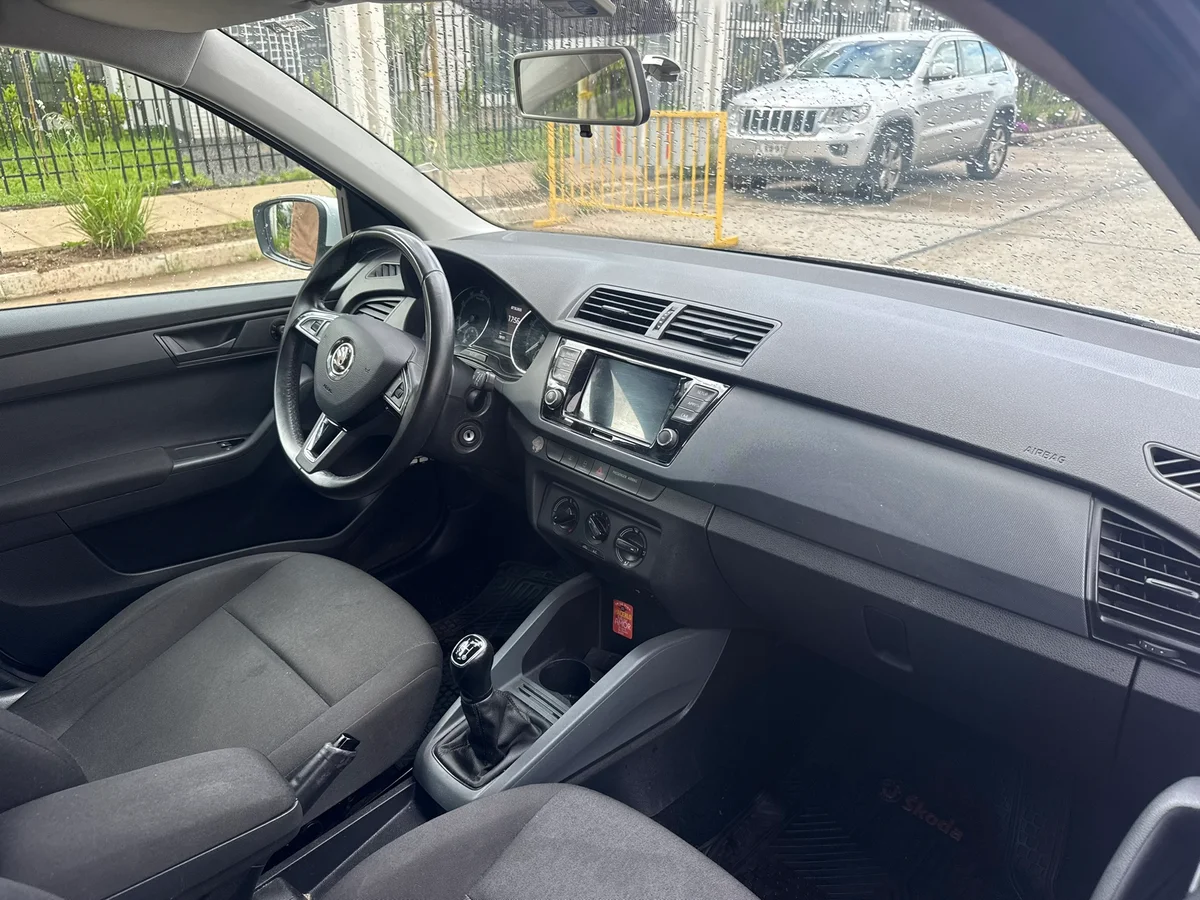 SKODA Fabia MSI 1.0 2020 - Miniatura 9