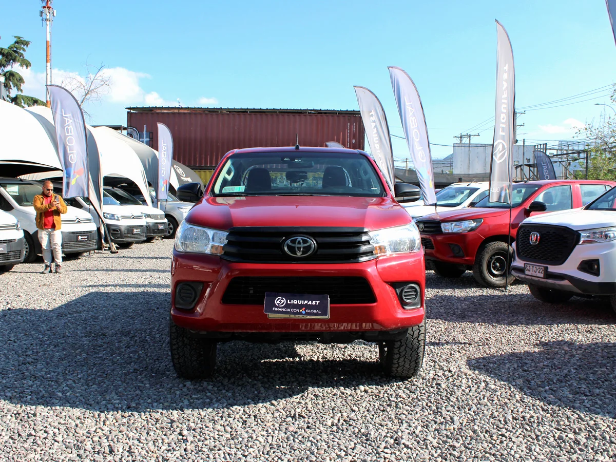 Toyota Hilux — foto 2 de 11