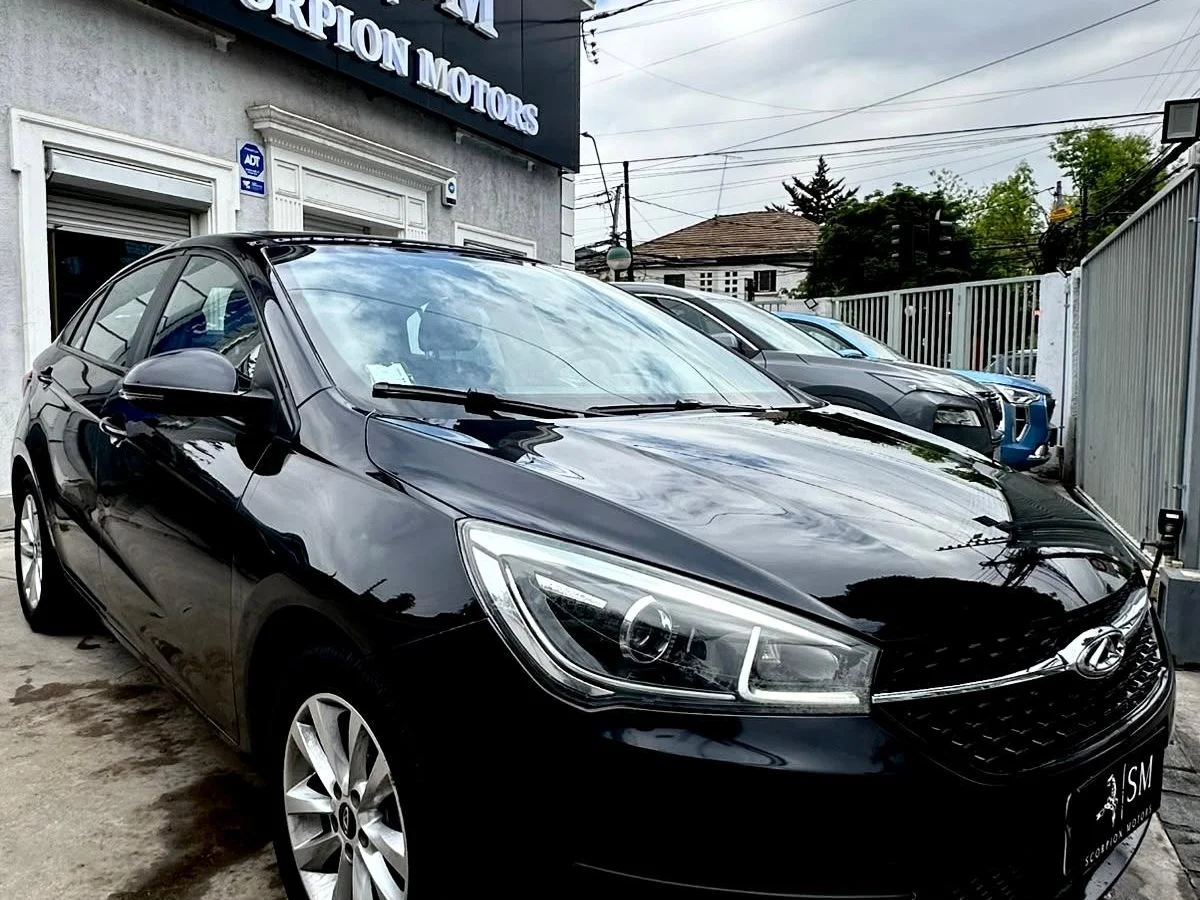 Chery Arrizo 5 — foto 6 de 13