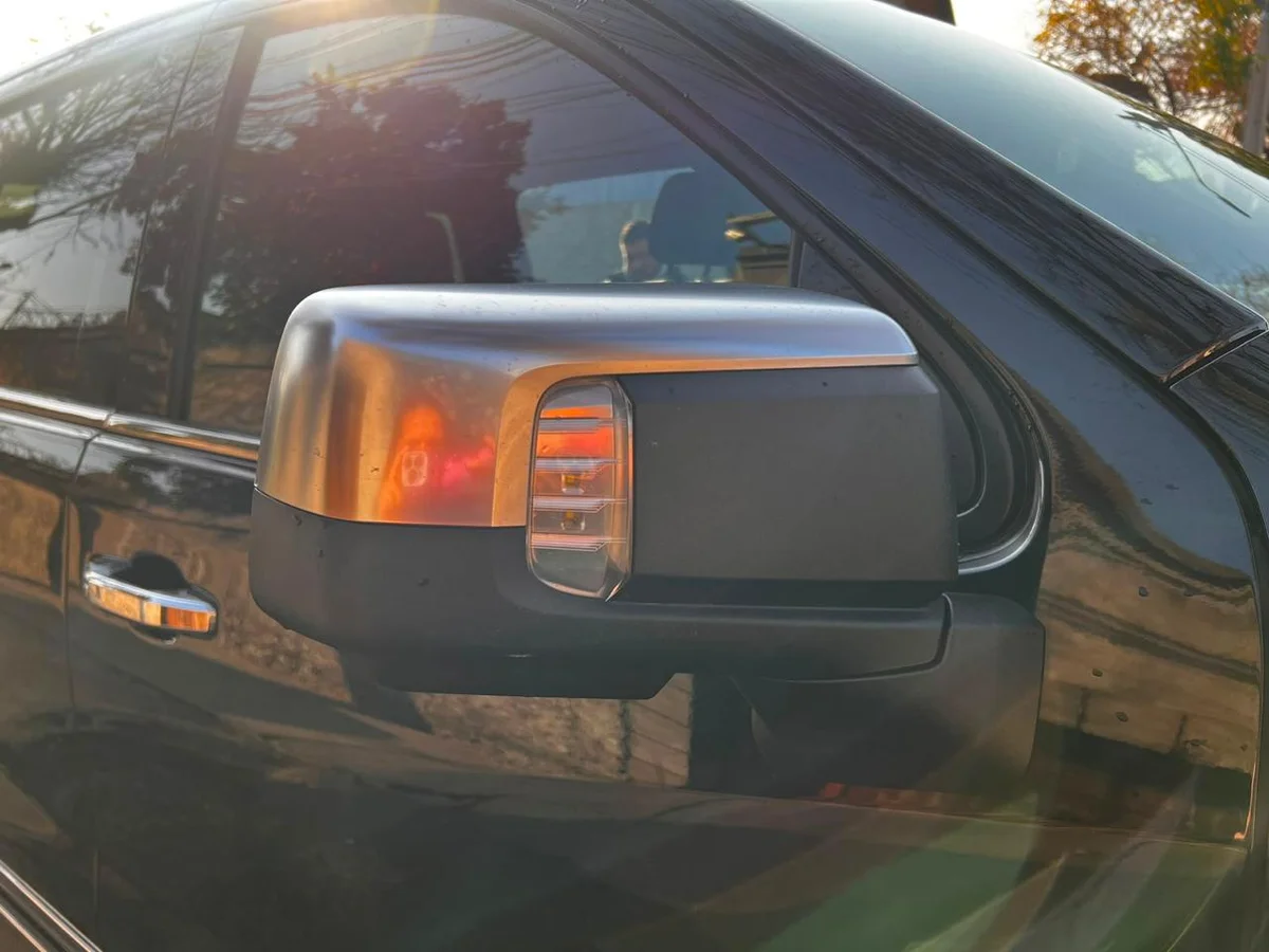 Chevrolet Silverado High Country 3.0L Diésel AT 4x4 año 2025 - Miniatura 16