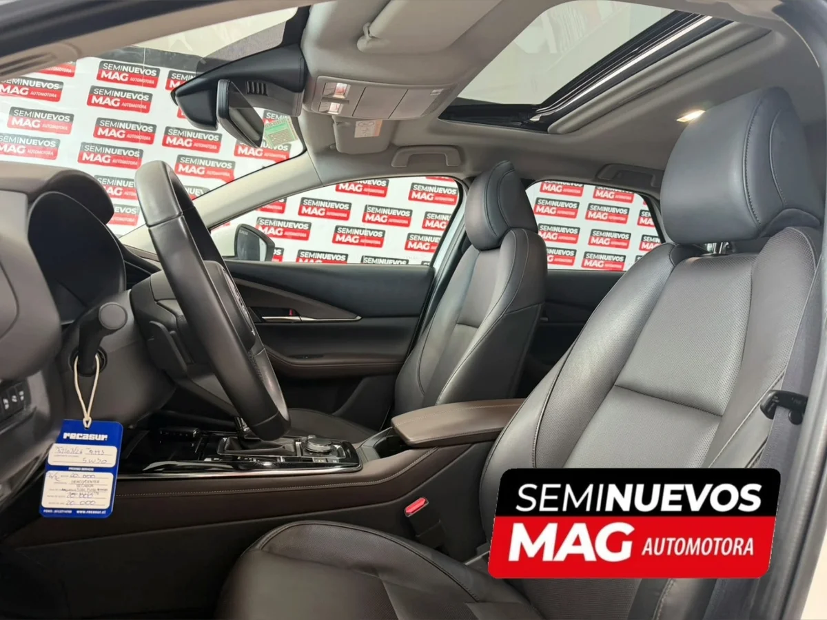 MAZDA Cx-30 4x4 2024 - Miniatura 8
