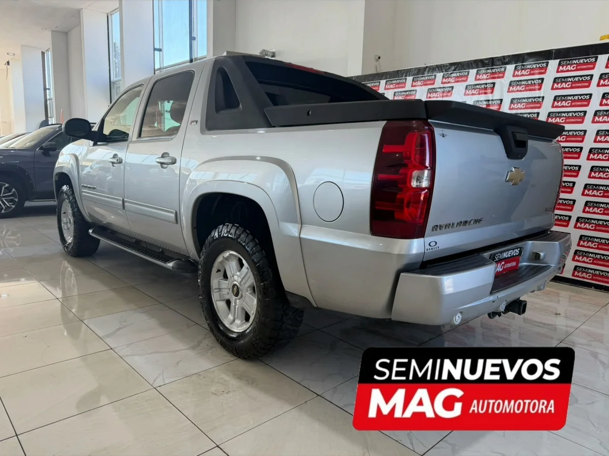 CHEVROLET AVALANCHE 5.3L V8 2012
