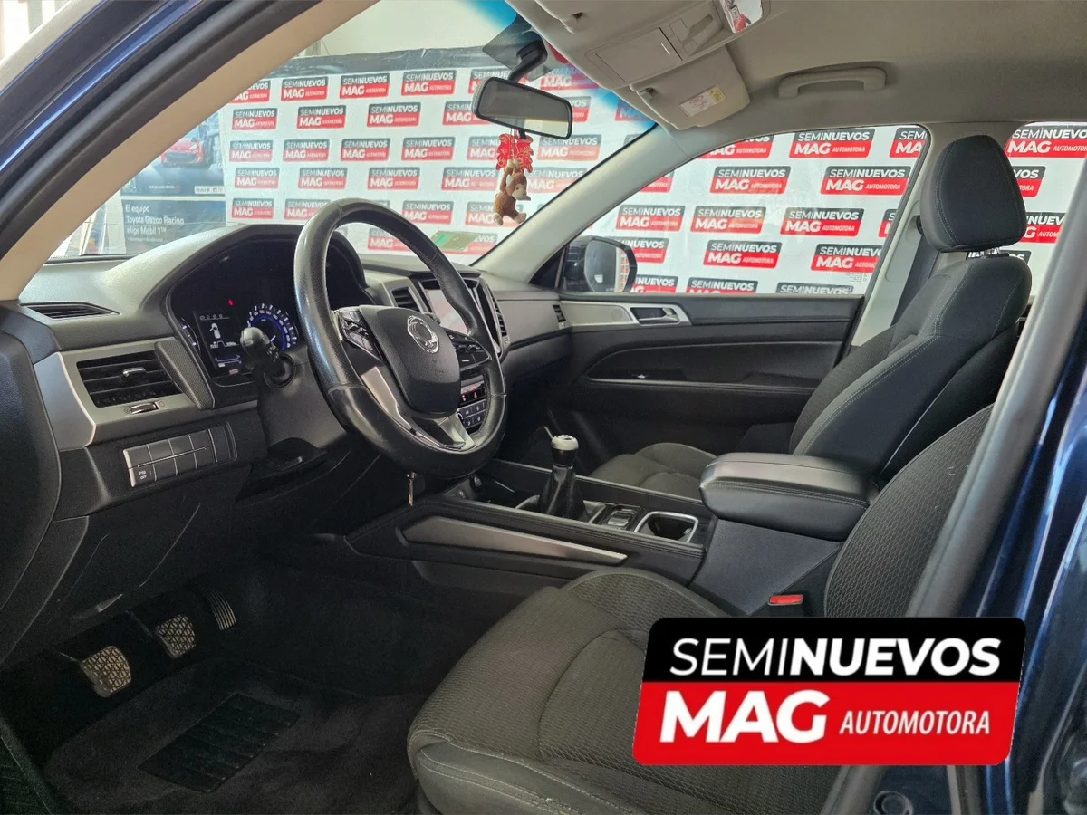 SSANGYONG REXTON 2.0 2019 - Miniatura 8
