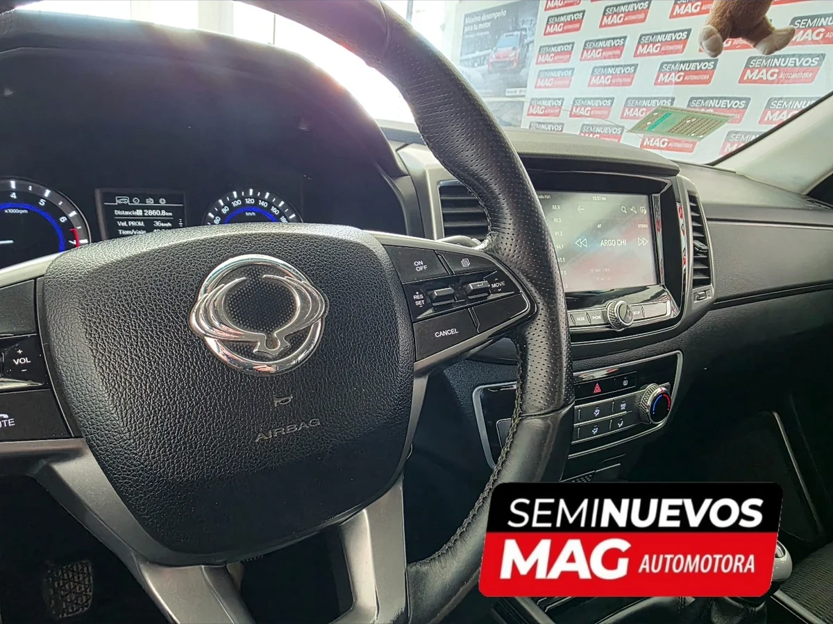 SSANGYONG REXTON 2.0 2019 - Miniatura 12