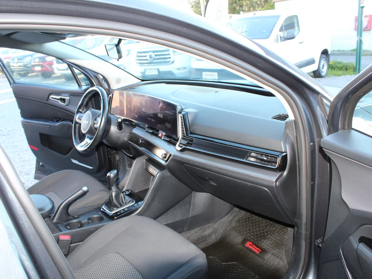 KIA Sportage EX 2.0 2022