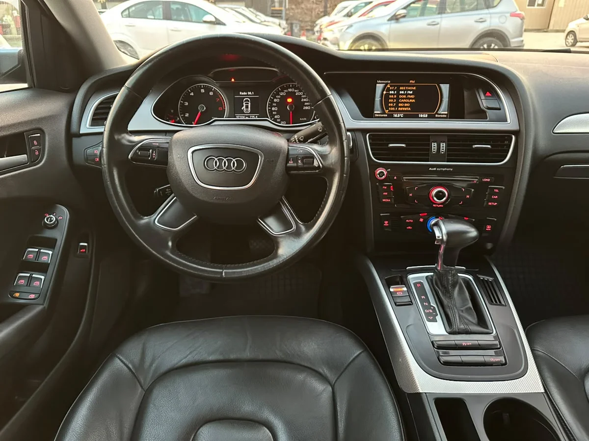 AUDI A4 1.8 TFSI DYNAMIC 120 MULTITRONIC AT 2015 - Miniatura 2