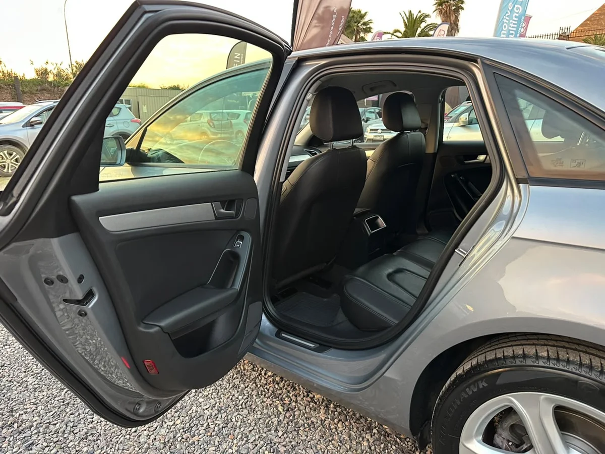 AUDI A4 1.8 TFSI DYNAMIC 120 MULTITRONIC AT 2015 - Miniatura 3