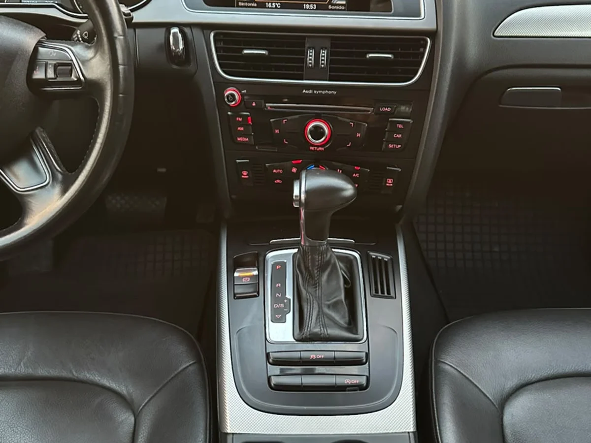 AUDI A4 1.8 TFSI DYNAMIC 120 MULTITRONIC AT 2015 - Miniatura 5