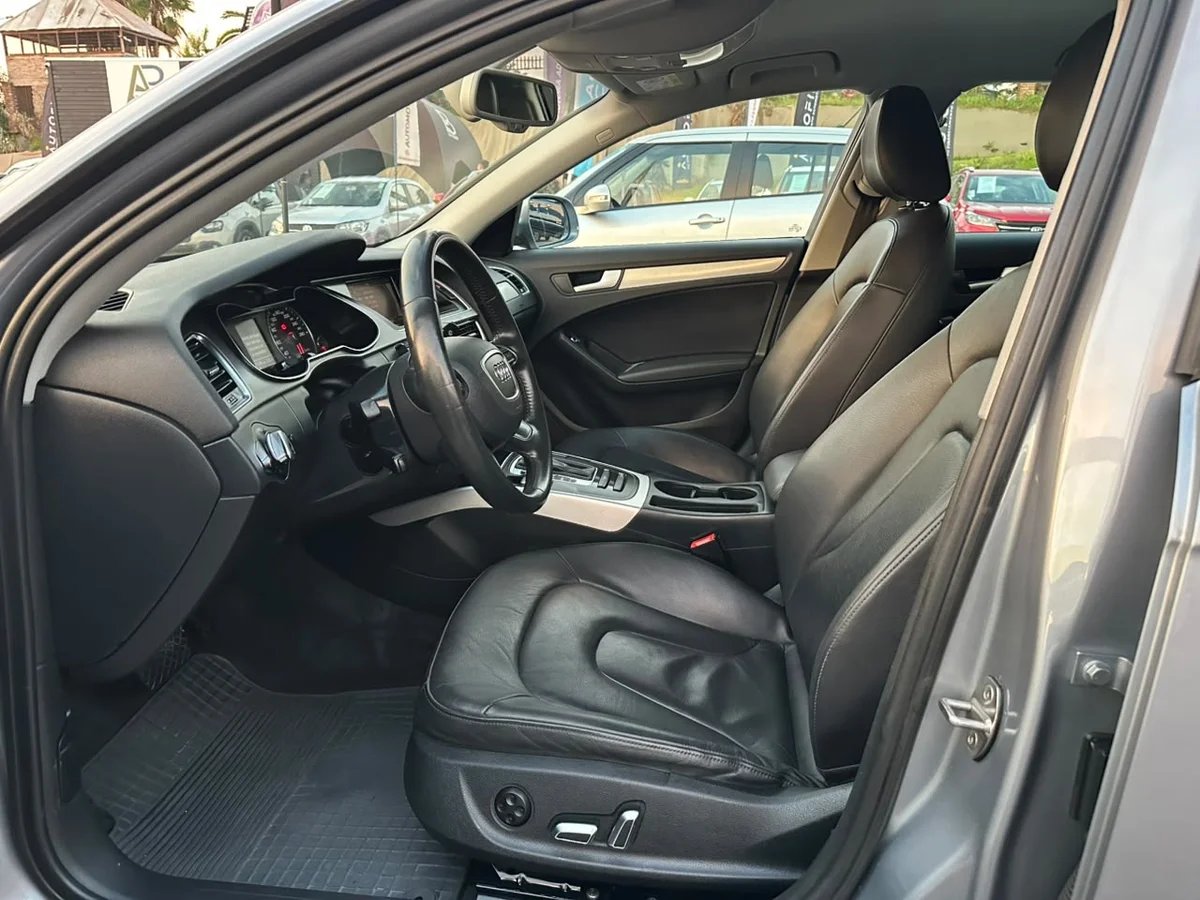 AUDI A4 1.8 TFSI DYNAMIC 120 MULTITRONIC AT 2015 - Miniatura 8