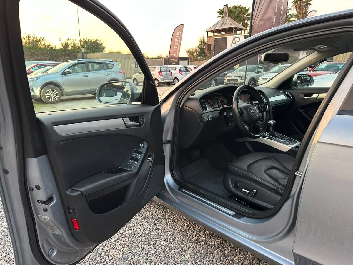 AUDI A4 1.8 TFSI DYNAMIC 120 MULTITRONIC AT 2015 - Miniatura 9