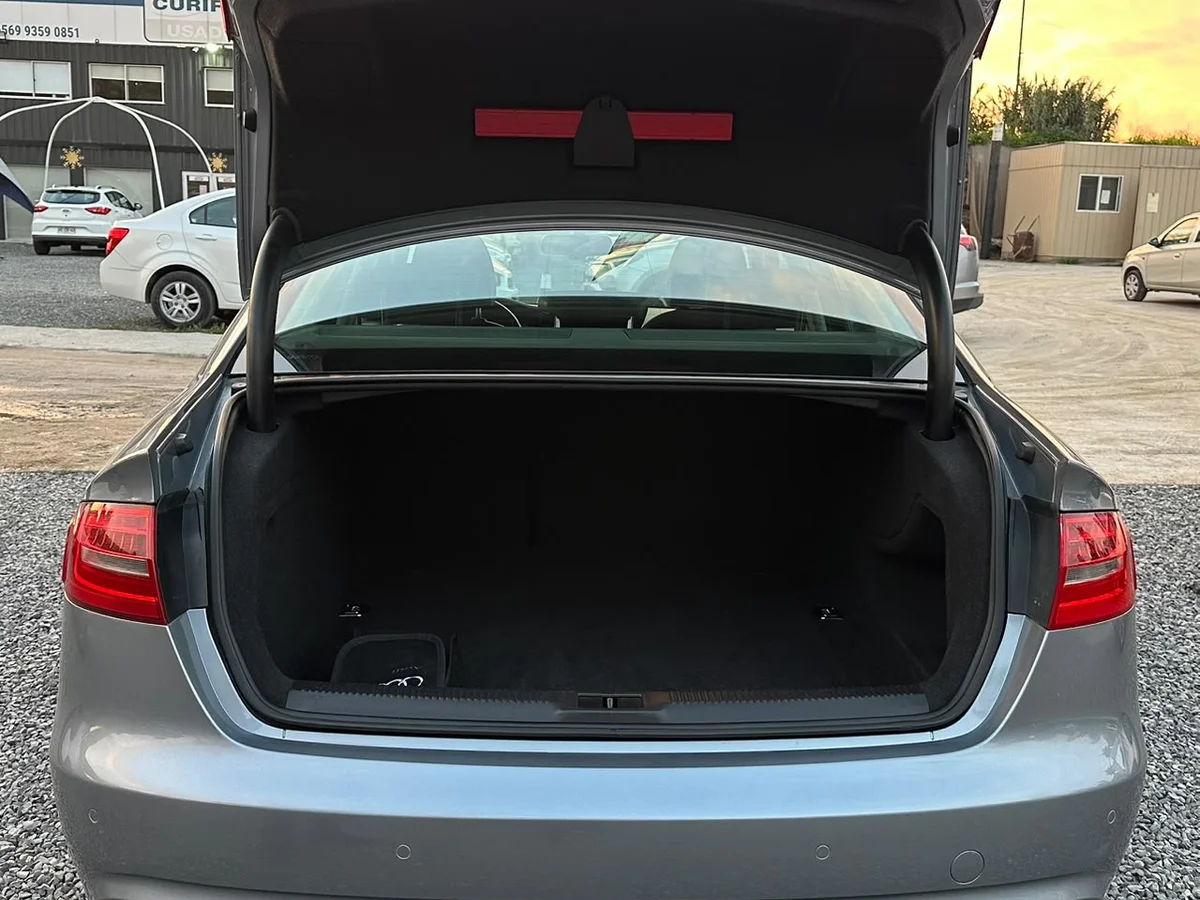 AUDI A4 1.8 TFSI DYNAMIC 120 MULTITRONIC AT 2015 - Miniatura 10