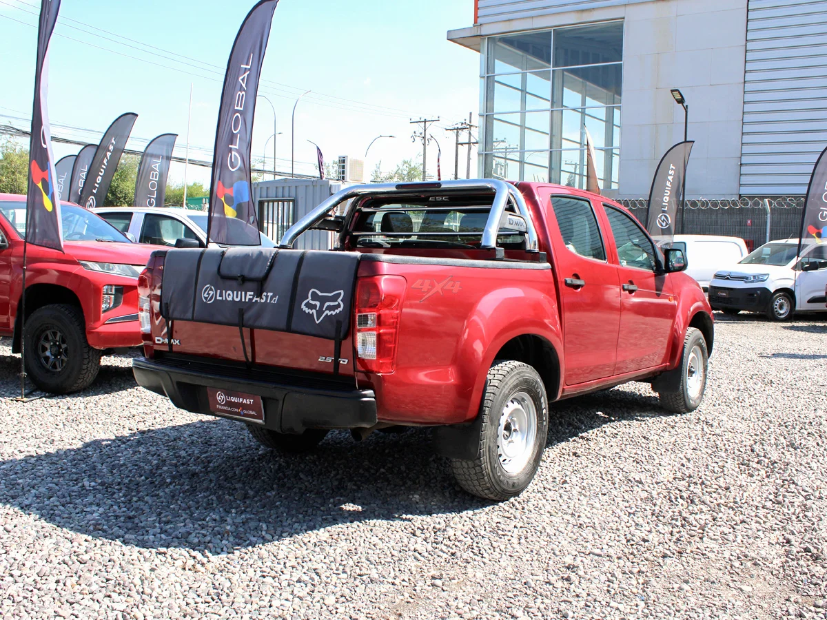 CHEVROLET D-Max 4x4 miniatura 7