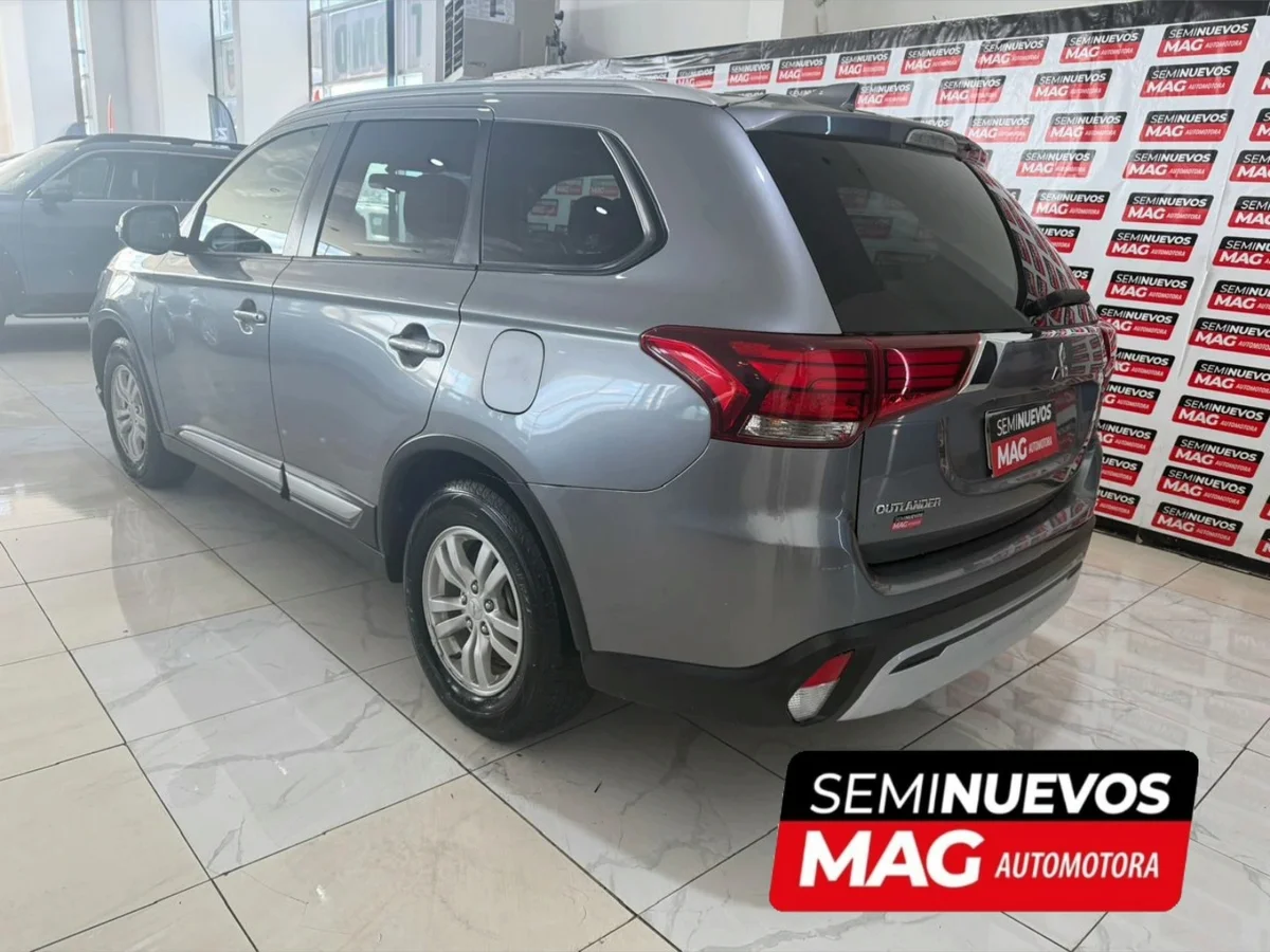 MITSUBISHI Outlander 2.0 2022