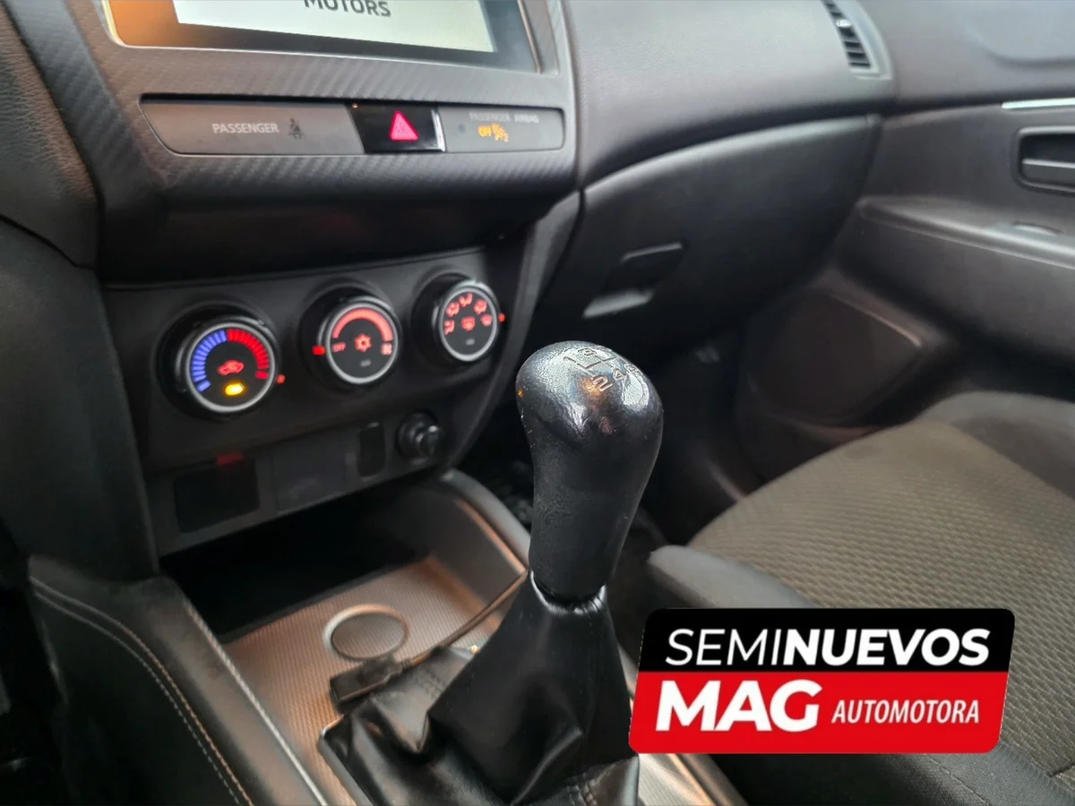 MITSUBISHI ASX 1.6 2019 - Miniatura 8