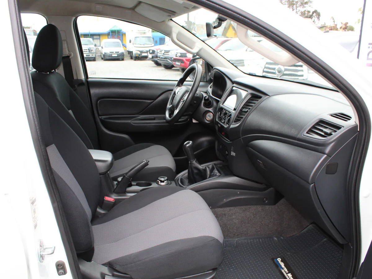 MITSUBISHI L200 KATANA CRT 4X4 2023