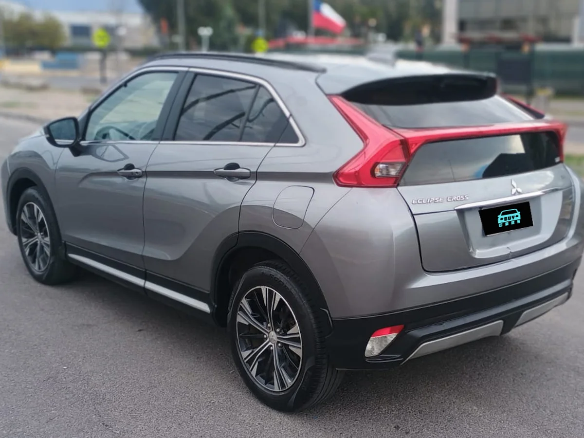 Mitsubishi Eclipse Cross RS 1.5L Turbo AT 4x4 año 2019 - Miniatura 2