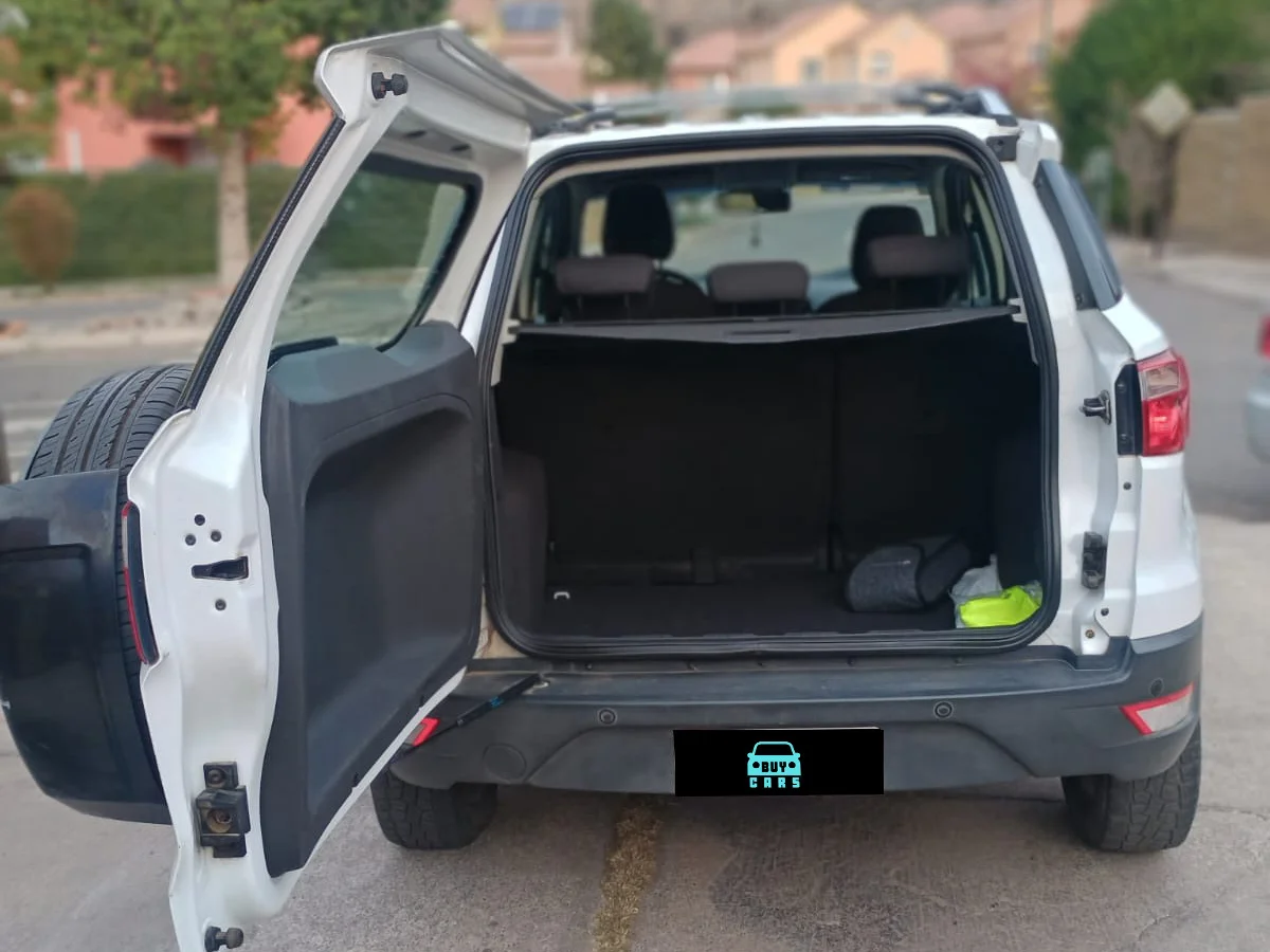 Ford Ecosport 1.6L TITANIUM 4X2 MT 5P año 2018 - Miniatura 23