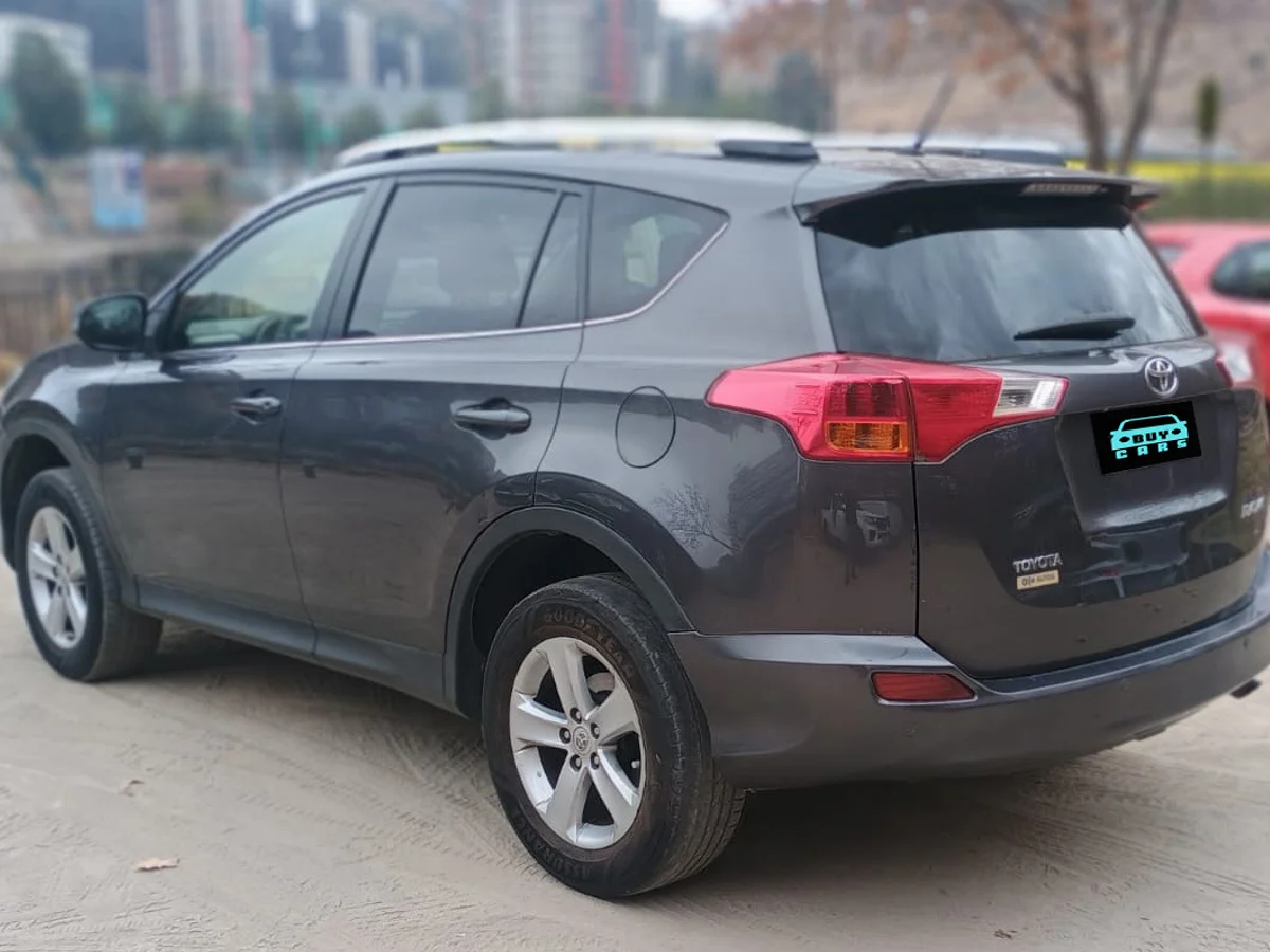 Toyota Rav4 Lujo 2.5L AT 4x2 año 2015 - Miniatura 6